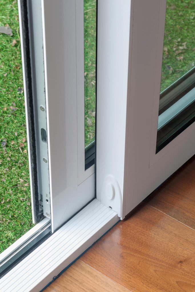 White aluminium sliding door